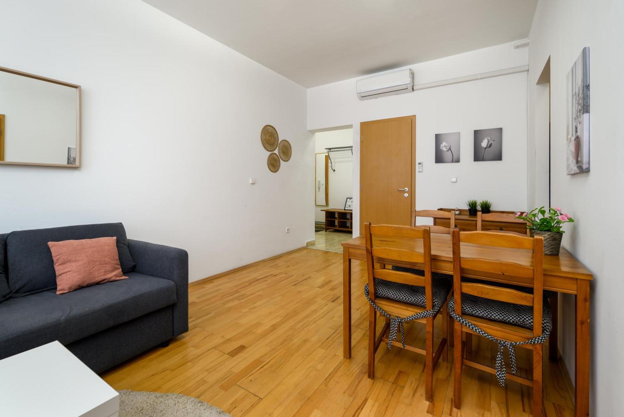 Basilica Apartment In Heart Of City Budapest Eksteriør billede