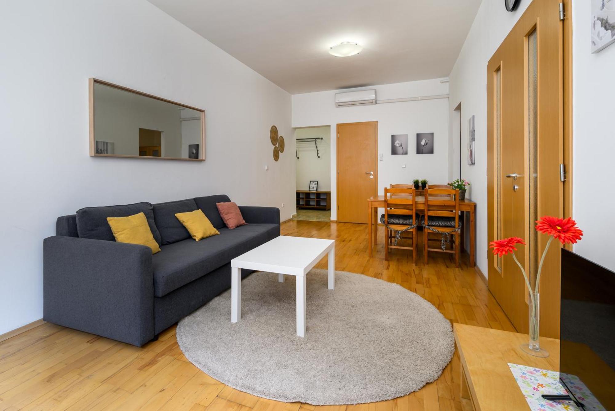 Basilica Apartment In Heart Of City Budapest Eksteriør billede